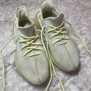 YEEZY BUTTERS 🧈 Size 9 Male